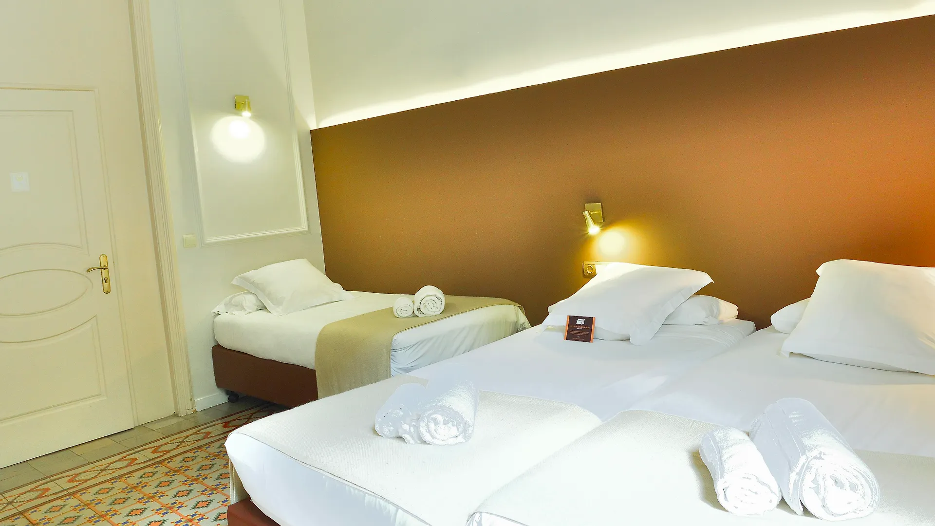 Mihlton Barcelona Boutique B&B (Adults Only) 2*,  Spain