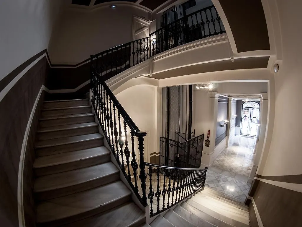 Mihlton Barcelona Boutique B&B (Adults Only) לינה וארוחת בוקר
