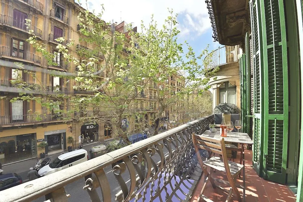 Mihlton Barcelona Boutique B&B (Adults Only) לינה וארוחת בוקר