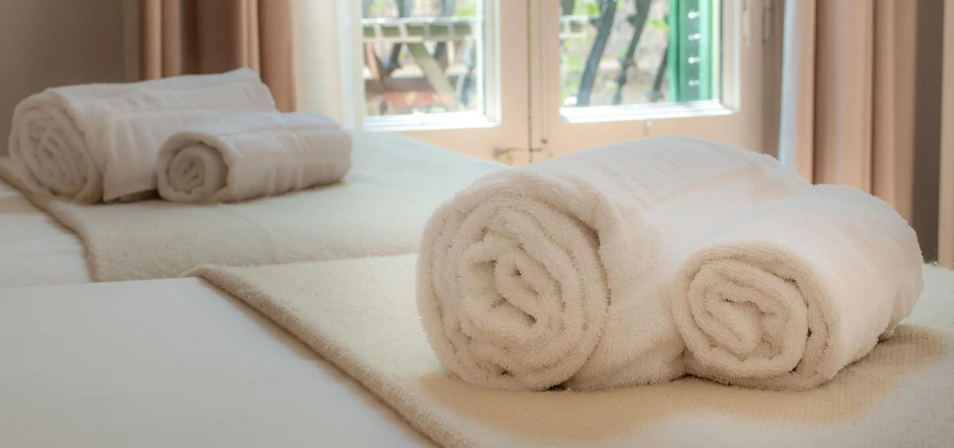 Mihlton Barcelona Boutique B&B (Adults Only) 2*,